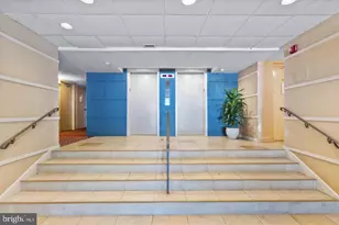 666 W Germantown Pike, Plymouth Meeting, PA 19462 - Photo 11