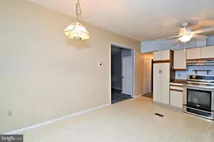 734 Aspen Cir, Red Hill, PA 18076 - Photo 7