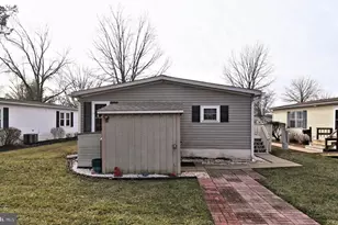 734 Aspen Cir, Red Hill, PA 18076 - Photo 41