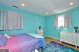 2360 N Parkview Dr, Norristown, PA 19403 - Photo 31