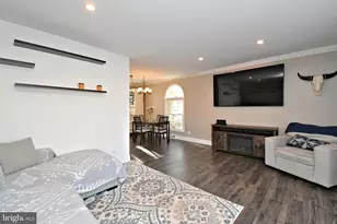 2360 N Parkview Dr, Norristown, PA 19403 - Photo 27