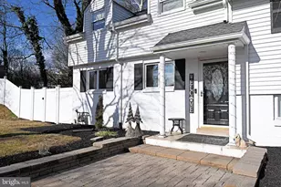 2360 N Parkview Dr, Norristown, PA 19403 - Photo 13