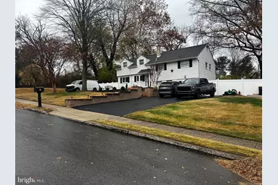 2360 N Parkview Drive, Norristown, PA 19403 - Photo 1