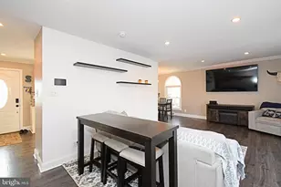 2360 N Parkview Dr, Norristown, PA 19403 - Photo 29