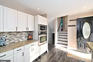 2360 N Parkview Dr, Norristown, PA 19403 - Photo 17