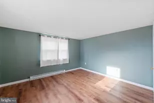 308 Hoffmansville Rd, Bechtelsville, PA 19505 - Photo 9