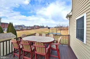 404 Cherry St, East Greenville, PA 18041 - Photo 25