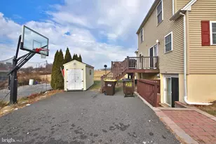 404 Cherry St, East Greenville, PA 18041 - Photo 27