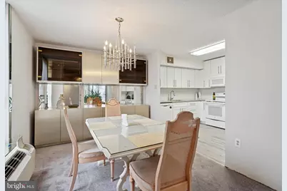 666 W Germantown Pike #2101, Plymouth Meeting, PA 19462 - Photo 7