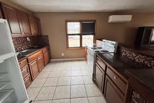 25 E Bridge St, Collegeville, PA 19426 - Photo 5