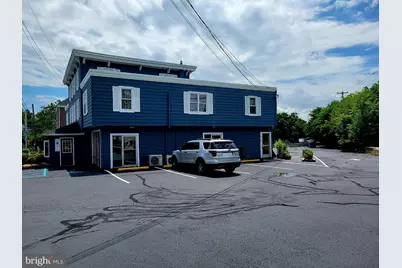 25 E Bridge Street #3, Collegeville, PA 19426 - Photo 3