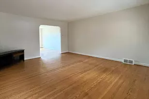 218 Cedar Ave, Conshohocken, PA 19428 - Photo 3