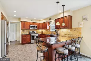 14 Villa Dr, Ambler, PA 19002 - Photo 19