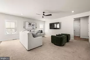 3225 Carina St, Souderton, PA 18964 - Photo 17