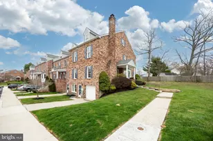 155 Heritage Dr, Collegeville, PA 19426 - Photo 1