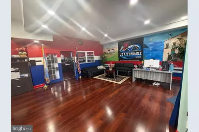 721 Violet Street, Norristown, PA 19401 - Photo 3