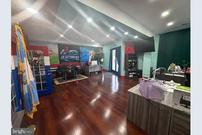 721 Violet Street, Norristown, PA 19401 - Photo 9