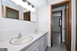 142 Roboda Blvd, Royersford, PA 19468 - Photo 27