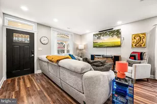 139 Walnut St, Mont Clare, PA 19453 - Photo 5