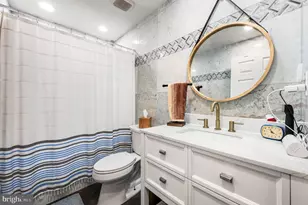 139 Walnut St, Mont Clare, PA 19453 - Photo 17