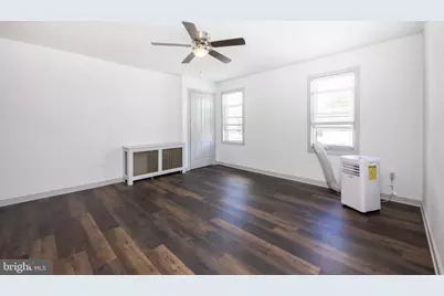 58 E Fourth #2, Bridgeport, PA 19405 - Photo 7