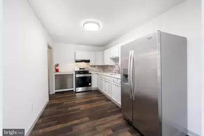 58 E Fourth #2, Bridgeport, PA 19405 - Photo 3