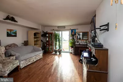 421 Village Lane, Pottstown, PA 19464 - Photo 7