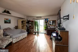 421 Village Ln., Pottstown, PA 19464 - Photo 7