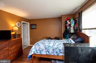 421 Village Ln., Pottstown, PA 19464 - Photo 15