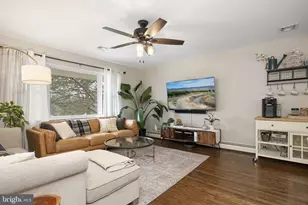 815 School St, Collegeville, PA 19426 - Photo 3