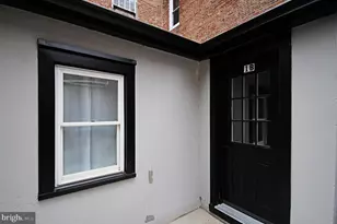 20 S Hanover St, Pottstown, PA 19464 - Photo 5