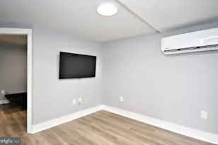 20 S Hanover St, Pottstown, PA 19464 - Photo 7