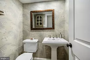 1256 Round Hill Rd, Bryn Mawr, PA 19010 - Photo 27