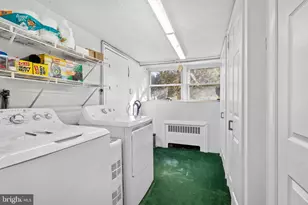 1064 Irvin Rd, Huntingdon Valley, PA 19006 - Photo 27