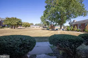 200 Maplewood Dr, Pottstown, PA 19464 - Photo 5