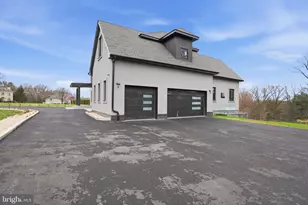 1047 Welsh Rd, Huntingdon Valley, PA 19006 - Photo 5