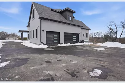 1047 Welsh Road, Huntingdon Valley, PA 19006 - Photo 7