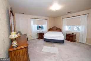 8810 Tyson Rd, Glenside, PA 19038 - Photo 17