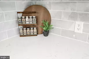 8407 Hull Dr, Glenside, PA 19038 - Photo 7