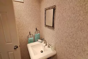 2008 Whitpain Hills, Blue Bell, PA 19422 - Photo 63