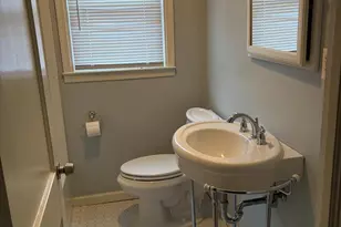 121 Rockglen Rd, Wynnewood, PA 19096 - Photo 11