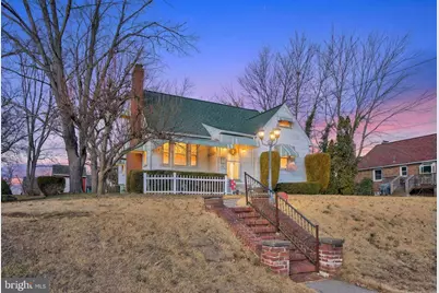 821 N Hanover Street, Pottstown, PA 19464 - Photo 1