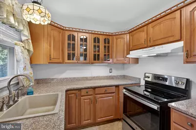 821 N Hanover Street, Pottstown, PA 19464 - Photo 17