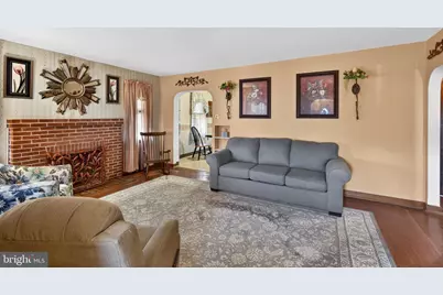 821 N Hanover Street, Pottstown, PA 19464 - Photo 5