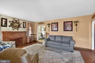 821 N Hanover St, Pottstown, PA 19464 - Photo 5