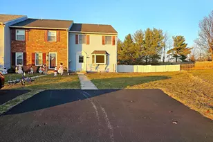 1103 Stoneham Cir, Hatfield, PA 19440 - Photo 1