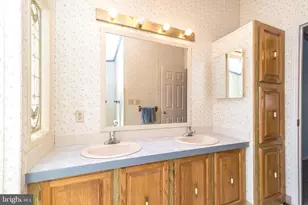 13 Asheton Ln, Souderton, PA 18964 - Photo 29