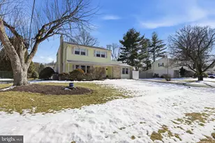 1460 Cathys Ln, North Wales, PA 19454 - Photo 3