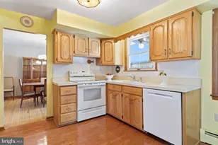 1460 Cathys Ln, North Wales, PA 19454 - Photo 11