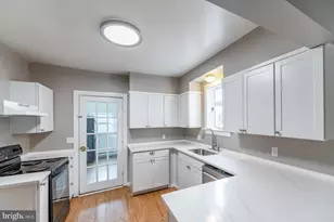 220 Railroad Ave, Souderton, PA 18964 - Photo 17